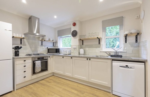 Shanklin Apartment | Convenient Cherry Tops Apartment with Pool & Pet-Friendly Amenities