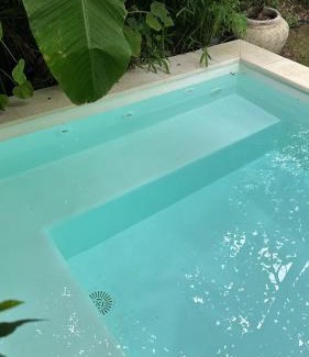 Aninoasa House | Cherry Vintage Home: Guest Rated 9.8 with Pool & Hot Tub