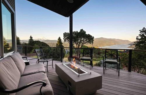 White Salmon House | Family-Friendly Retreat at CherryView Lane Awaits You
