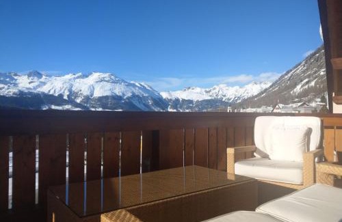 Pontresina Apartment | Elegant Stay at Chesa Delfin: 4-Star Guest Rated 9.4/10