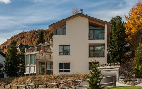 Celerina-Schlarigna Apartment | Oceanfront Bliss at Chesa Guardamunt - Guest Rated 10/10