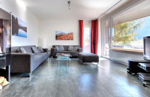 Arosa Apartment | Discover Chesa Kristella: 4-Star Pet-Friendly Retreat
