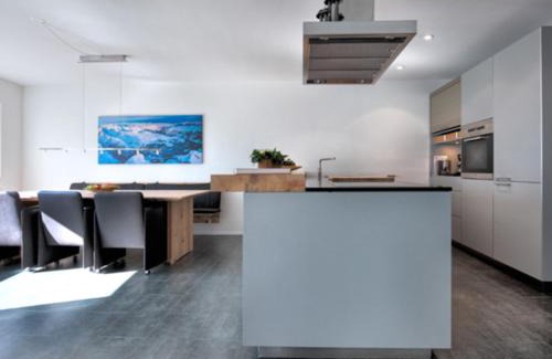Arosa Apartment | Discover Chesa Kristella: 4-Star Pet-Friendly Retreat