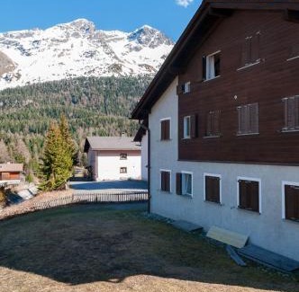 Champfer Apartment | Family-Friendly Stay at Chesa Michela in Champfer