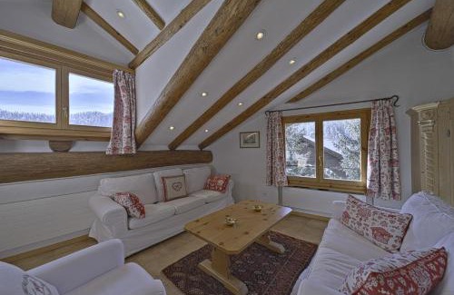 Celerina-Schlarigna Apartment | Explore Family-Friendly Comfort at Chesa Suvretta, Celerina