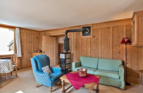 S-chanf Apartment | Family-Friendly Getaway at Chesa Violetta, S-chanf