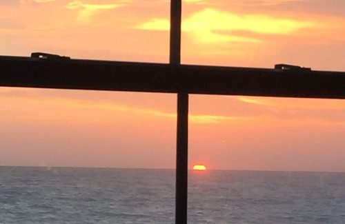 Windmill Point House | Oceanfront Chesapeake Bay Beach Retreat with Family Amenities