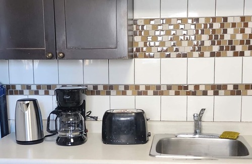 Winnipeg Apartment | Chesskings Car Rental Guest House