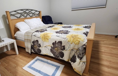 Winnipeg Apartment | Chesskings Car Rental Guest House