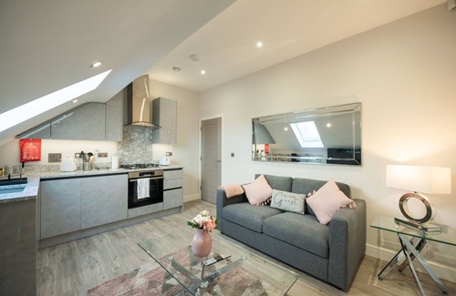 Reading Apartment | Top-Rated 2-Bed, 2-Bath Apartment with Family Amenities