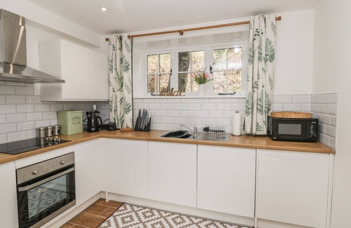 Hollow Meadows Cottage | Pet-Friendly Chestnut Cottage with Garden in Stocksbridge