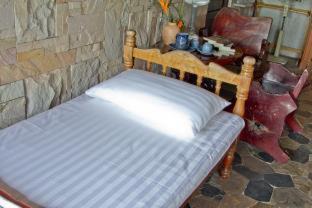 Hat Yai Hotel | Eco-Friendly Retreat at Chestnut Hill Had Yai - 9/10 Rating
