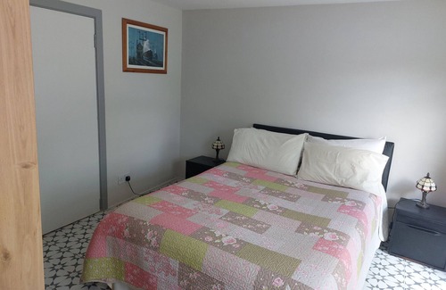Mayour Other | Cozy Chestnut Holiday Cottage in Central Ireland