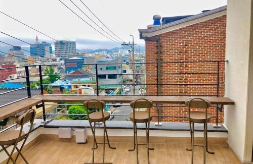 Mokpo House | Budget-Friendly Stay at Cheukhu-dong 19street Guesthouse