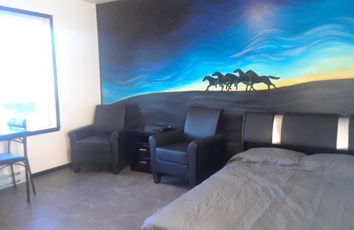 Saint-Onesime-d'Ixworth Hotel | Cheval Tribal