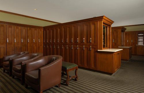 Southwest Colorado Springs Resort | Relax at Cheyenne Mountain Resort, a Dolce by Wyndham