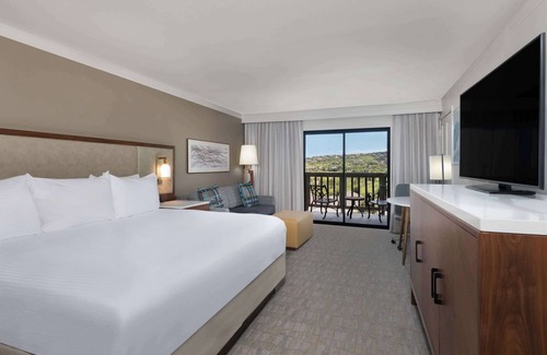 Southwest Colorado Springs Hotel | Elegant Cheyenne Mountain Resort with Spa & Ocean Views