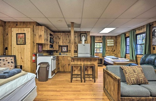 Huntingdon Apartment | Pet-Friendly Cheyenne Ranch Apt on 50 Acres Near Raystown Lake