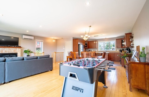 Saint Ferreol les Neiges House | Experience Chez Émy et Marc: Spa, BBQ & Games Await!