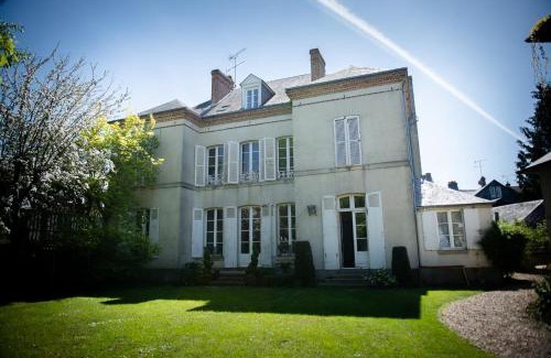 Pont-l'Eveque Bed & Breakfast | Family-Friendly Retreat at Chez Agnès - Rated 9.6/10
