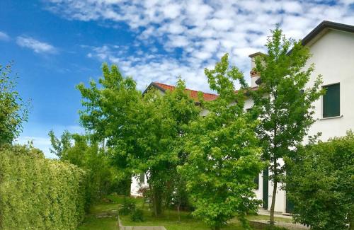 Mirano House | Charming Child-Friendly Stay at Chez Alberto - Rated 9.2/10