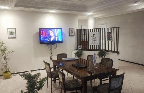 Kenitra Apartment | Discover Ali's App Arts: Pet-Friendly Comfort Awaits