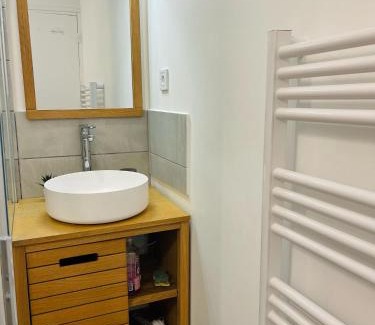 La Ferte-Saint-Aubin House | Discover Chez Arthur: Pet and Child Friendly Retreat
