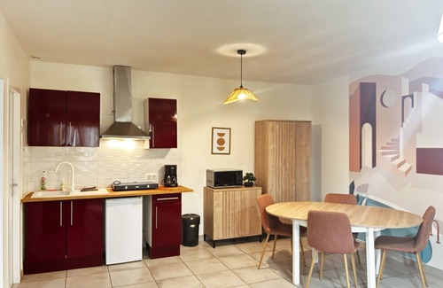 Montauban Apartment | Cozy Stay at "chez Augustin" T2 with Family-Friendly Amenities