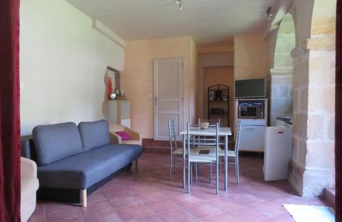 Manglieu House | Pet-Friendly Stay at Chez Bernard et Michèle - Guest Rated 8.9