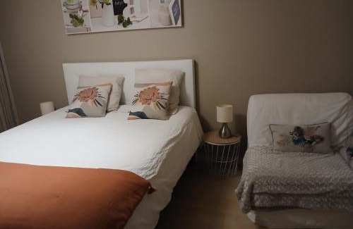 Betton Bed & Breakfast | Delightful Stay at Chez Bernard et Nicole with Hot Tub Access