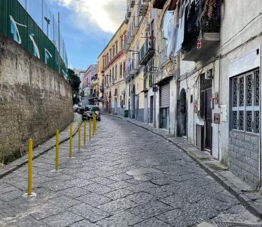 Naples House | Guest Rated 10/10: Chez Bois Suite Apartment Capodimonte