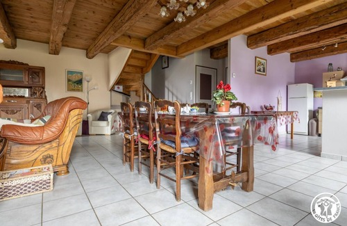 Larodde House | Top-Rated Stay at Chez Boivin - Larodde with Family Amenities