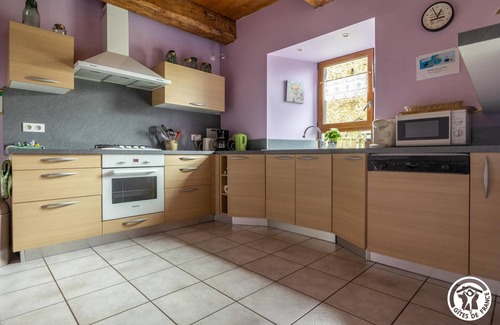 Larodde House | Top-Rated Stay at Chez Boivin - Larodde with Family Amenities