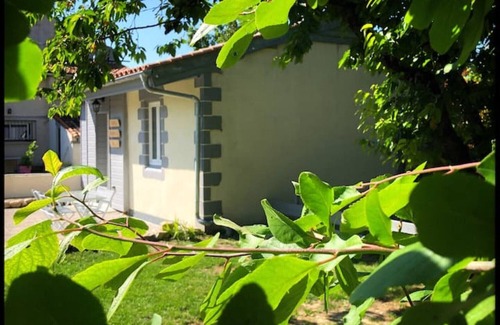 Verines House | Experience Cozy Comfort at Chez Camille &... Chez Vous!