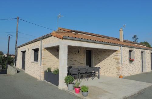 Le Boupere Apartment | Discover Chez Camille: Family-Friendly & Guest Rated 9.8