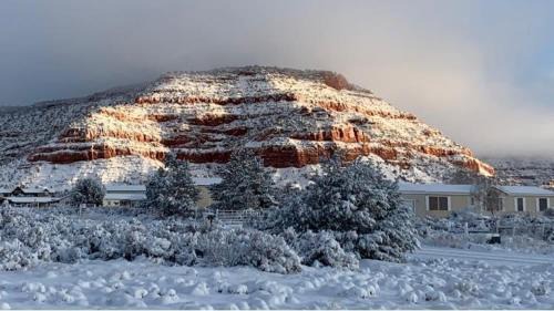 Kanab House | Budget-Friendly Retreat at Chez Char for Your Next Stay