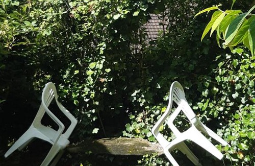 Latouille-Lentillac House | Cozy Chez Claire: Relax by the Pool and Enjoy Breakfast