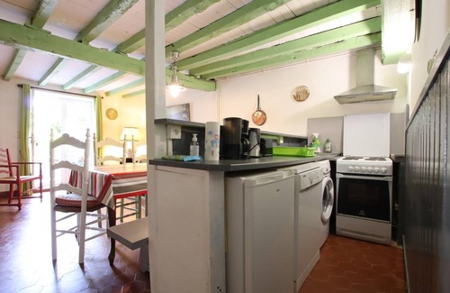Geus-d'Oloron House | Family-Friendly Stay at Chez Contou 2 - Geus-d'Oloron