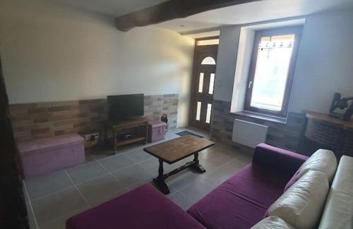 Mirepoix House | Discover Comfort at Chez Dédé et Néné - Top Rated Stay