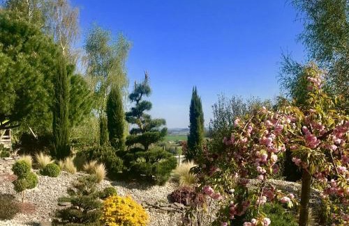 Saint-Cyr-les-Champagnes House | Chez Délicia chambre d'hôte