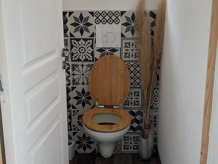 Sorede Apartment | Family-Friendly Retreat at Chez Declan: Rated 9/10