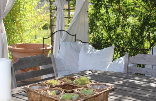 Nans-les-Pins House | Discover Chez Elles en Provence: Oceanfront Retreat with Pool