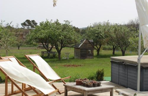 Nans-les-Pins House | Discover Chez Elles en Provence: Oceanfront Retreat with Pool
