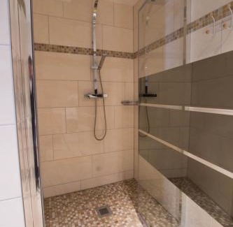 Hunawihr Apartment | Pet-Friendly Retreat at Chez Emilie & Charles, Rated 9/10
