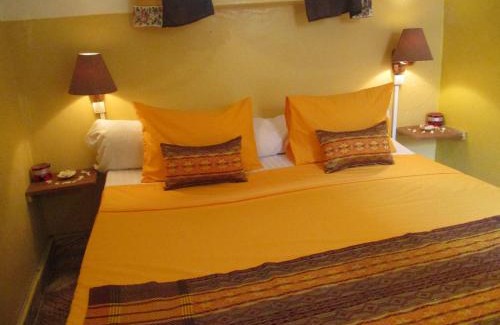 Dakar House | Guest Rated: 9/10 at Chez Eric with Oceanfront Views