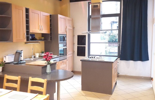 Quartier Marais-Jacqmain - Wijk Marais-Jacqmain House | Cozy Stay at Chez Esmara and Philippe Maisonnette with Breakfast