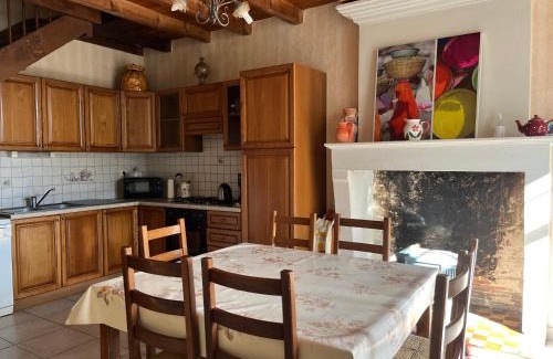 Mesnac House | Chez Fernand