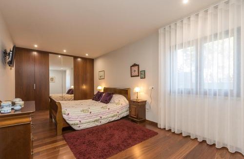 Tabua Apartment | Chez Filó: 4-Star Hotel with Oceanfront Pool and Spa