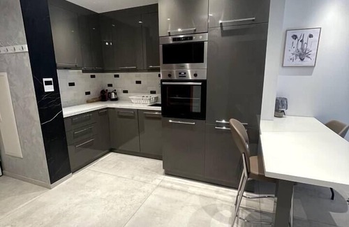 Quartier Exposition-Bajatiere Apartment | Chez Flo Royal Prince | Centre-Ville/Climatisation