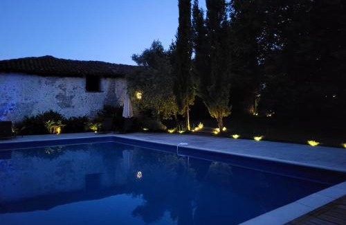 Nonac Villa | Beautiful Oceanfront Retreat at Chez Foucherie Hotel